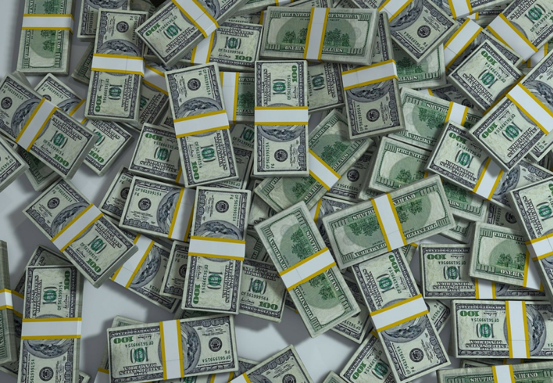 AIIB to Provide $100 Million Loan to L&T for Solar and Wind Projects Financing in India