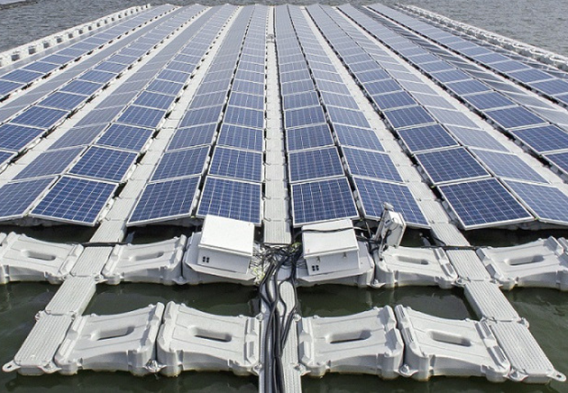 Singapore Calls for Developers to Bid for 50 MW of Floating Solar Project
