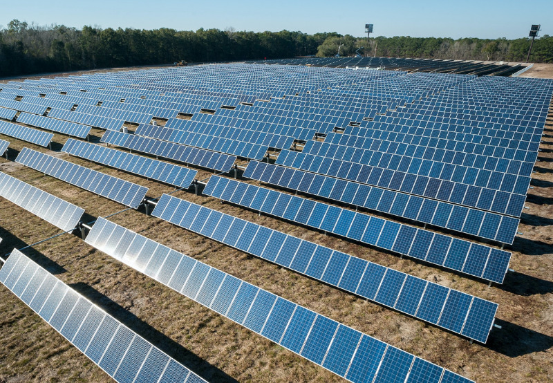 With New Solar Capacity Additions, Adani Green's Revenues Increases 15% in Q2 of FY 2021