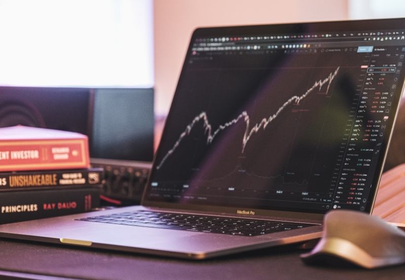 REC Market Counting on RPO Compliance Deadline Extension Amidst Trading Halt