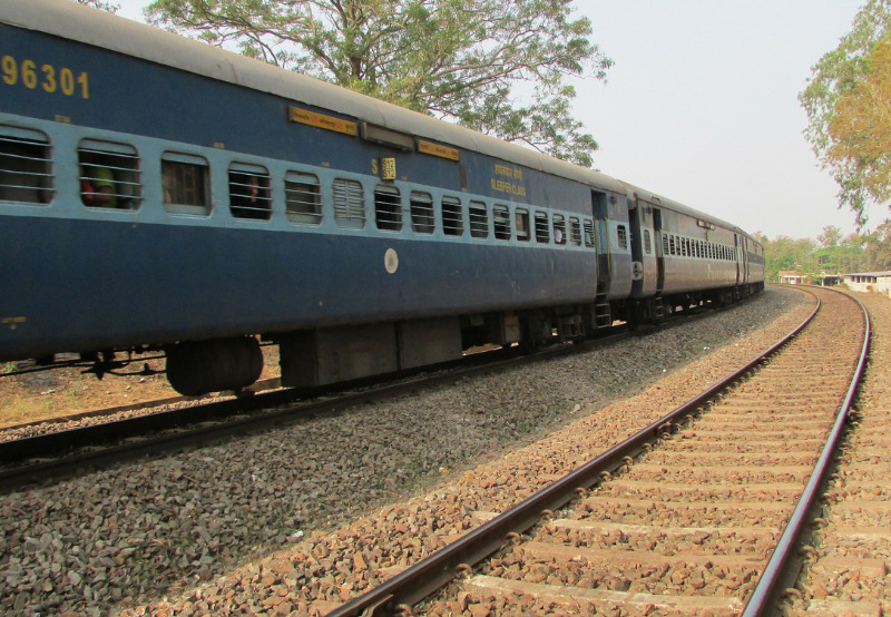 Indian Railways Issues Tender for 210 MW of Solar Projects Under DCR Category