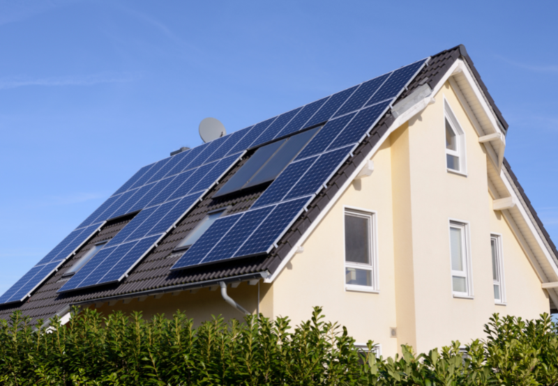 Modi Launches National Portal for Rooftop Solar, Program to Revamp DISCOMs