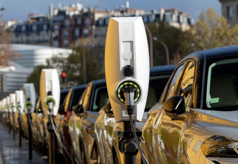 Study Says EV Batteries Can Meet Short-Term Grid Storage Demand by 2030